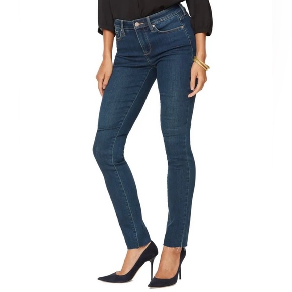 NYDJ‎ Women’s Denim Jeans Alina Legging Blue Mid Rise Lift Tuck Size 4 - Picture 1 of 7